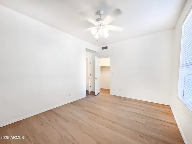 $2,695 | 6273 West Louise Drive, Glendale, AZ 85310