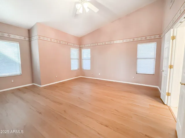 $2,695 | 6273 West Louise Drive, Glendale, AZ 85310