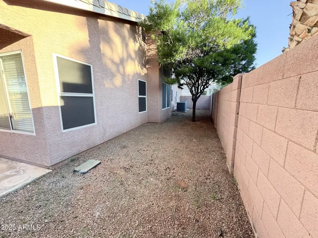 $2,695 | 6273 West Louise Drive, Glendale, AZ 85310