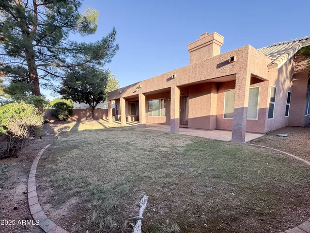 $2,695 | 6273 West Louise Drive, Glendale, AZ 85310