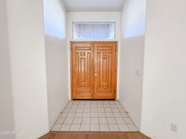 $2,695 | 6273 West Louise Drive, Glendale, AZ 85310