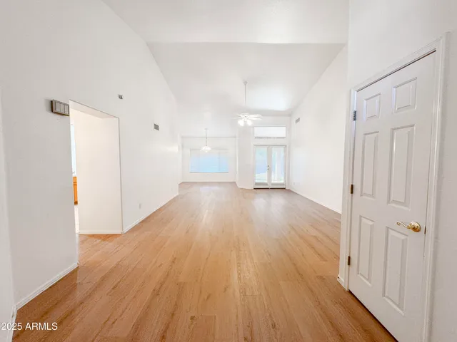 $2,695 | 6273 West Louise Drive, Glendale, AZ 85310