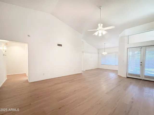 $2,695 | 6273 West Louise Drive, Glendale, AZ 85310