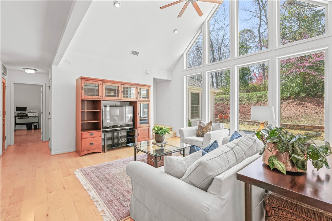 305 Upper Highland Drive Clemson, SC 29631 - Photo 34 of 41