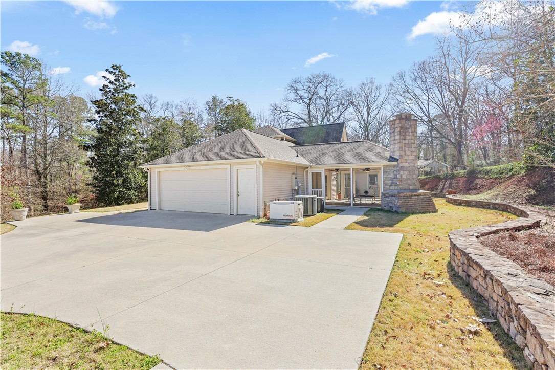 305 Upper Highland Drive Clemson, SC 29631 - Photo 39 of 41