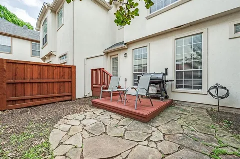 $385,000 | 4119 Juliard Drive, Addison, TX 75001