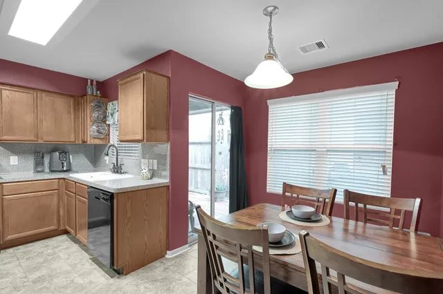 $250,000 | 29341 Forest Floor Lane, Spring, TX 77386