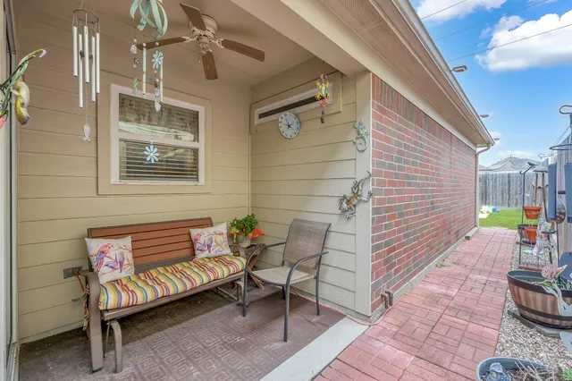 $250,000 | 29341 Forest Floor Lane, Spring, TX 77386