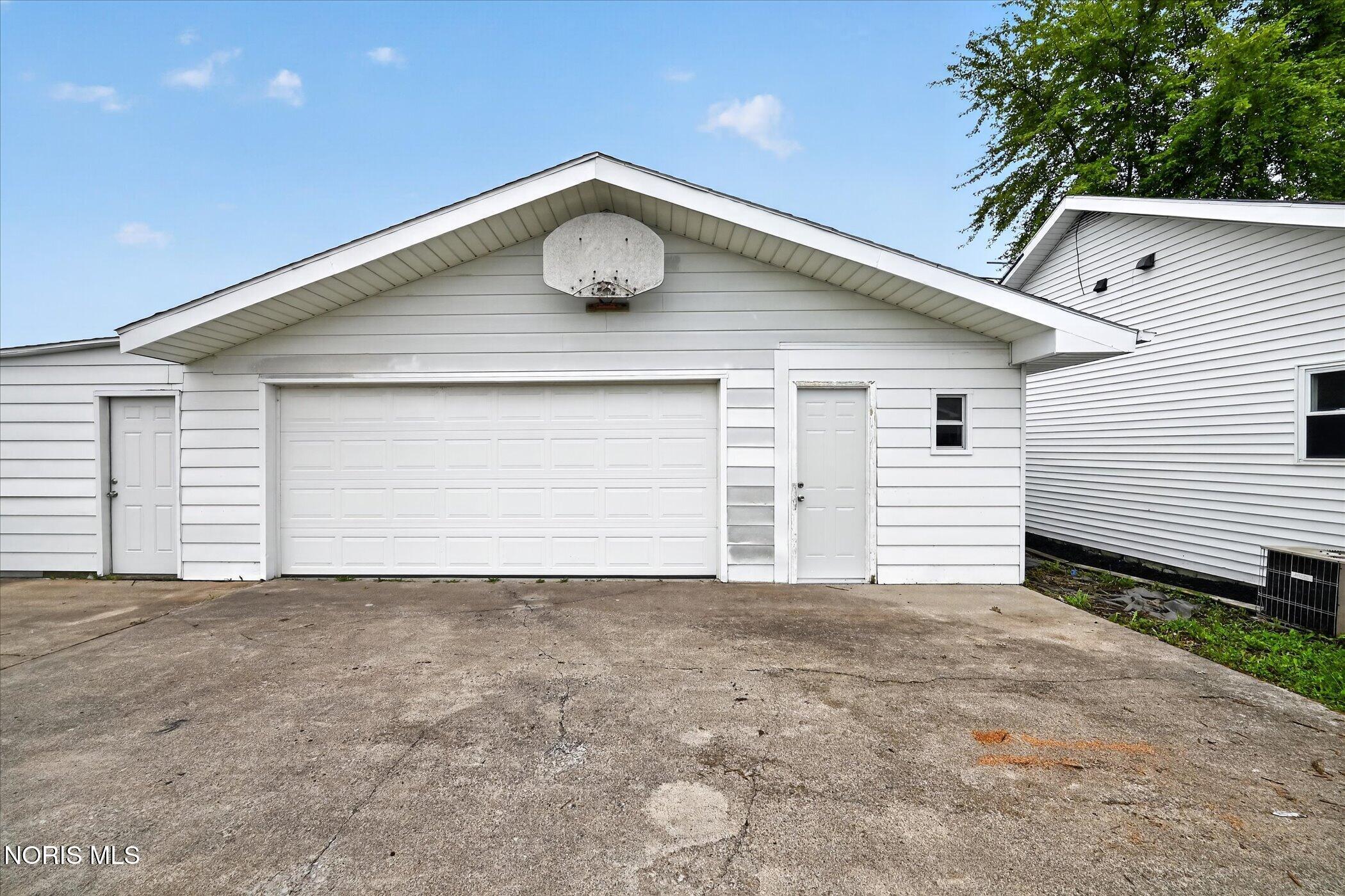 28992 Tracy Road Walbridge, OH 43465 - Photo 46 of 50 Gallery Image 46