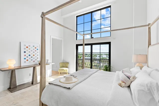 $27,400 | 101 North Clematis Street, Unit 412, West Palm Beach, FL 33401