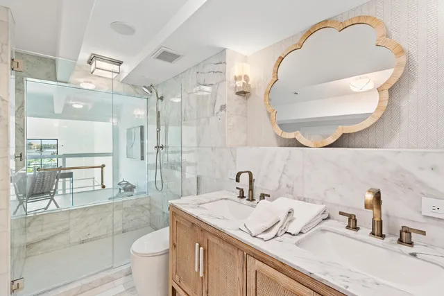 $27,400 | 101 North Clematis Street, Unit 412, West Palm Beach, FL 33401