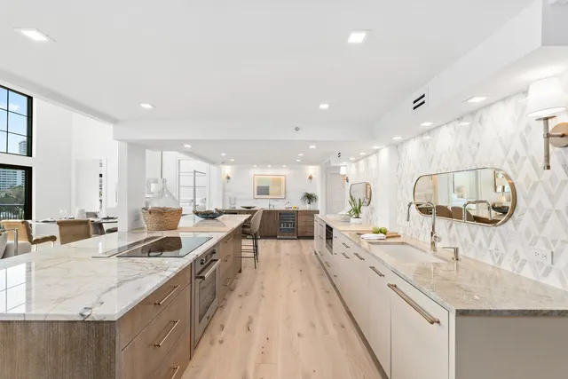 $27,400 | 101 North Clematis Street, Unit 412, West Palm Beach, FL 33401