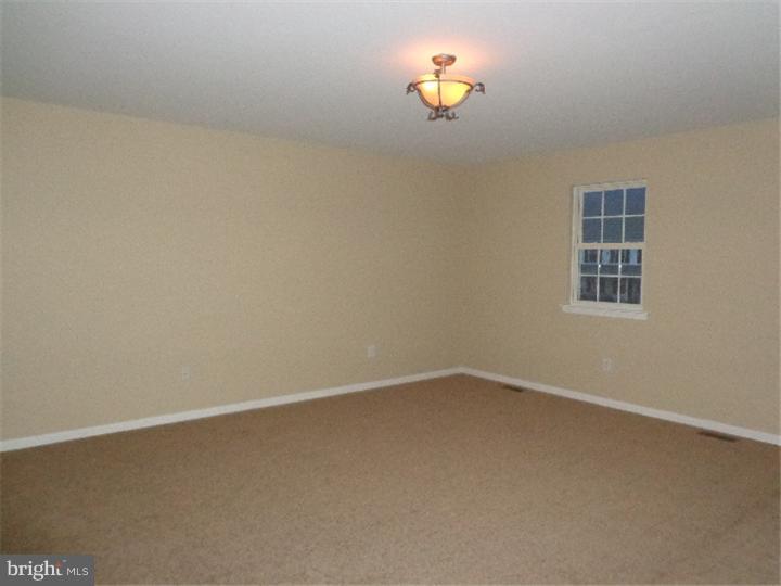 3521 Kickapoo Drive Sinking Spring, PA 19608 - Photo 4 of 11