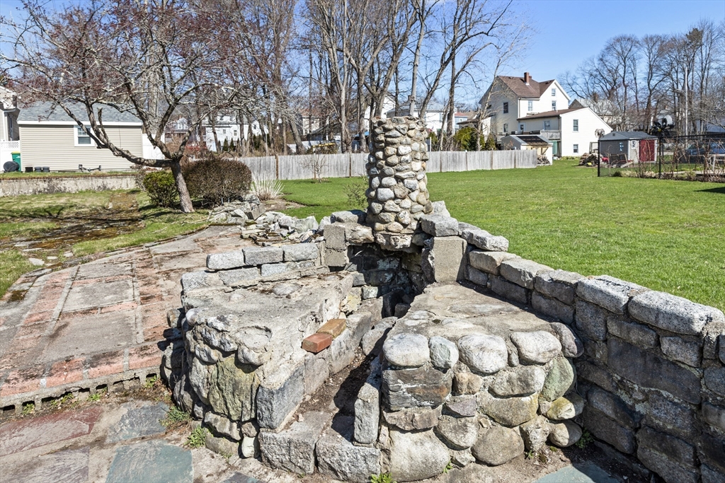 32 Brookfield Road Norwood, MA 02062 - Photo 24 of 27 Gallery Image 24