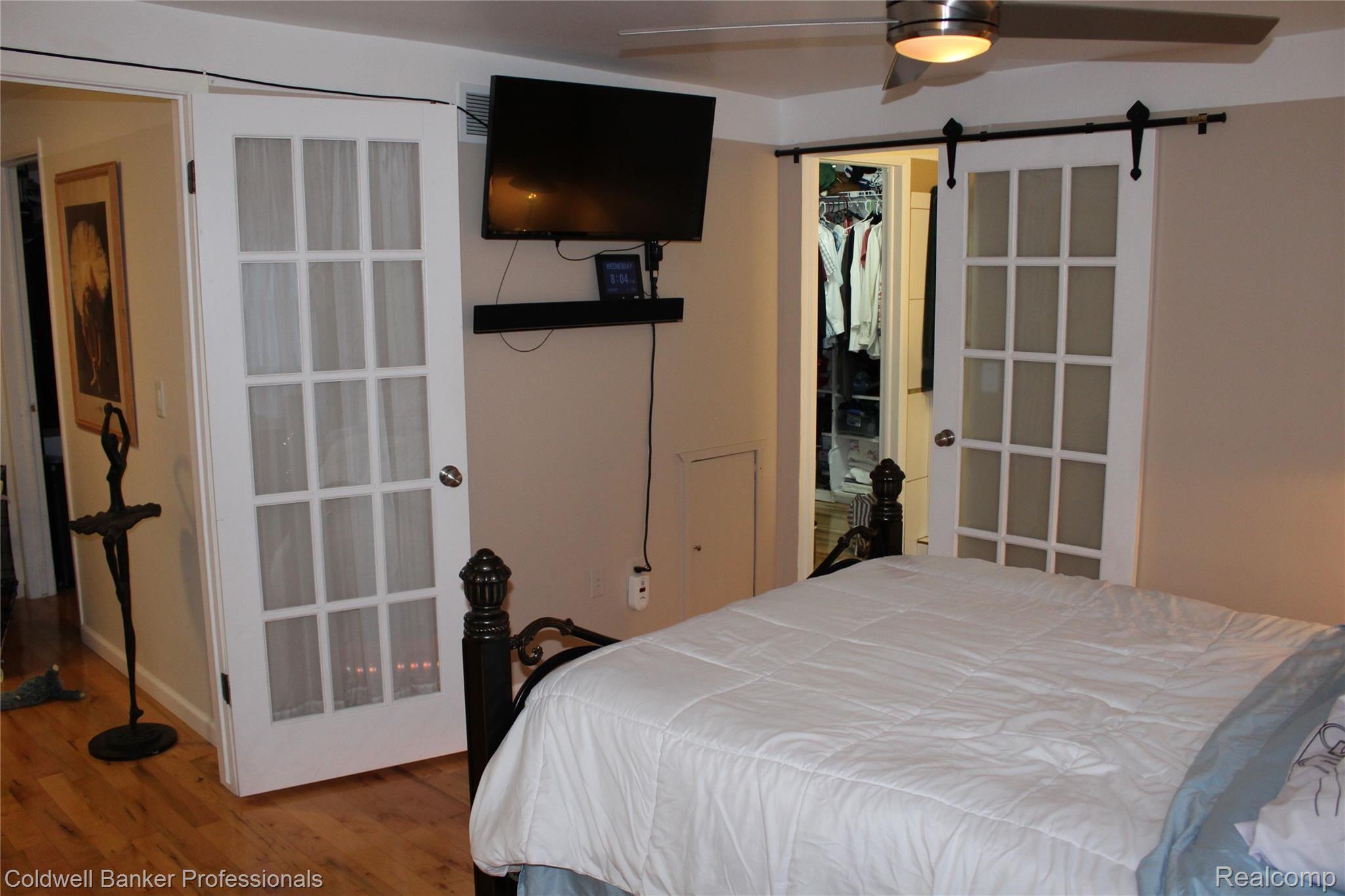 1399 Paddle Wheel Lane Rochester, MI 48306 - Photo 39 of 60 37.JPG