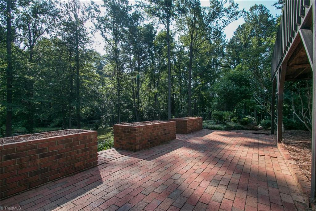 5600 Tanyard Court Oak Ridge, NC 27310 - Photo 24 of 27