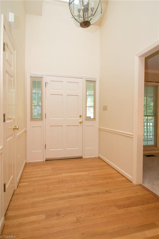 5600 Tanyard Court Oak Ridge, NC 27310 - Photo 8 of 27