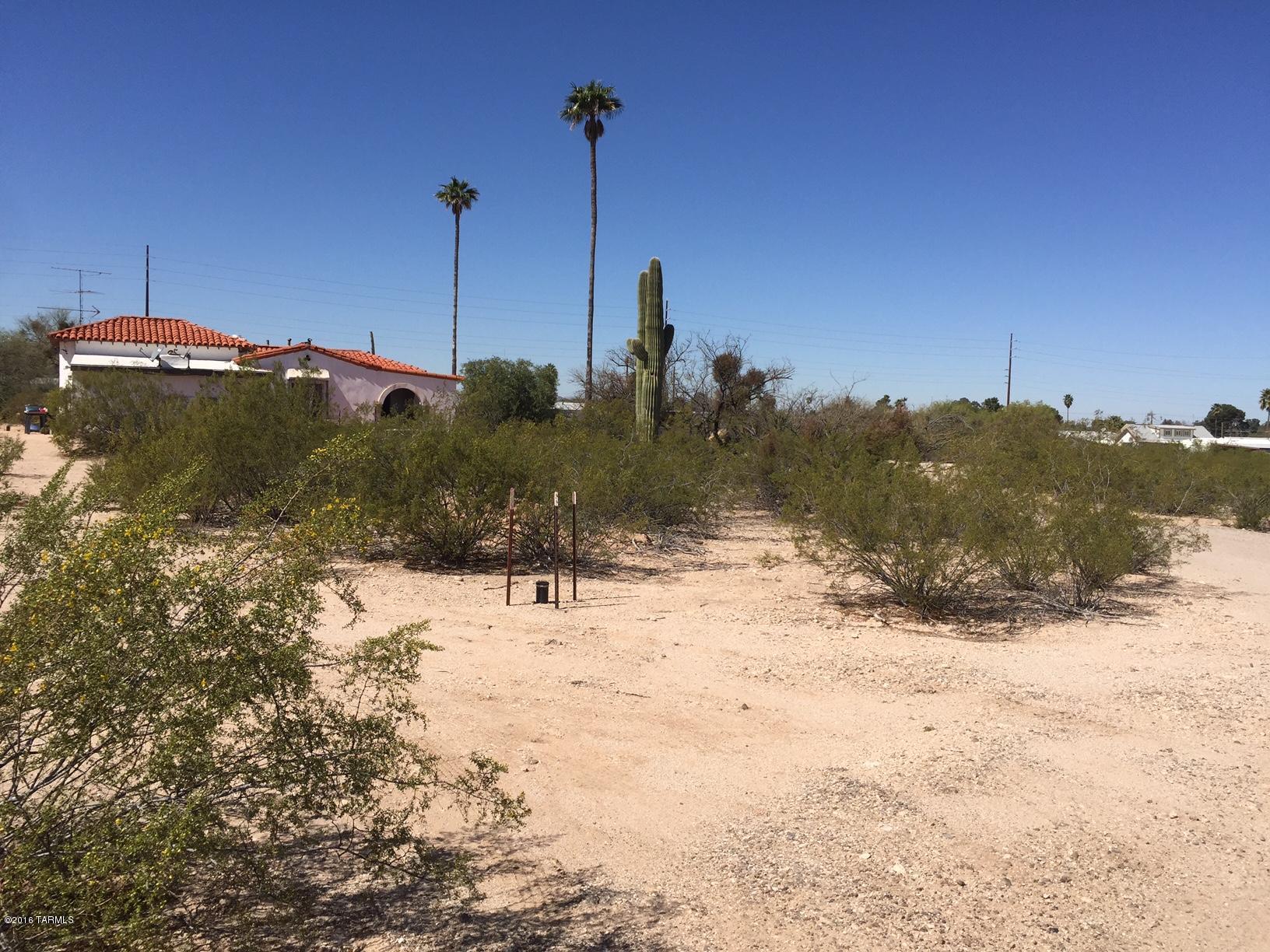 822 West Roger Road, Unit 1 Tucson, AZ 85705 - Photo 7 of 8