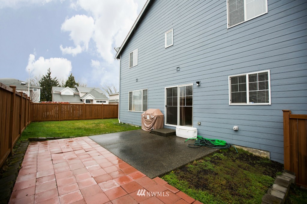 2010 Davis Avenue South Renton, WA 98055 - Photo 20 of 23