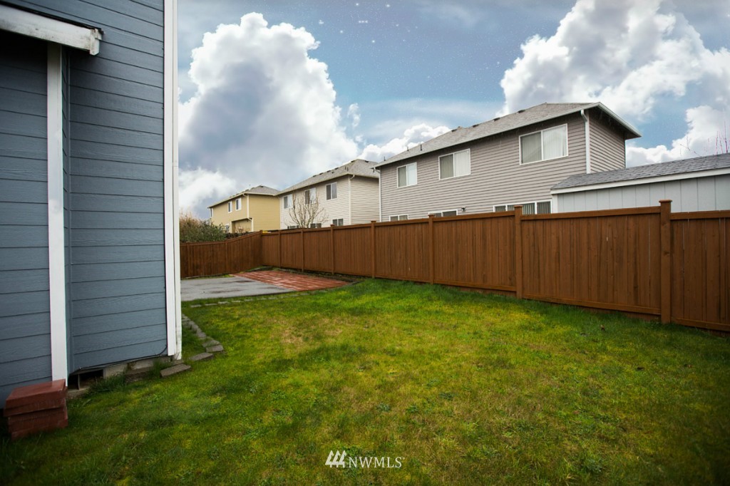 2010 Davis Avenue South Renton, WA 98055 - Photo 21 of 23