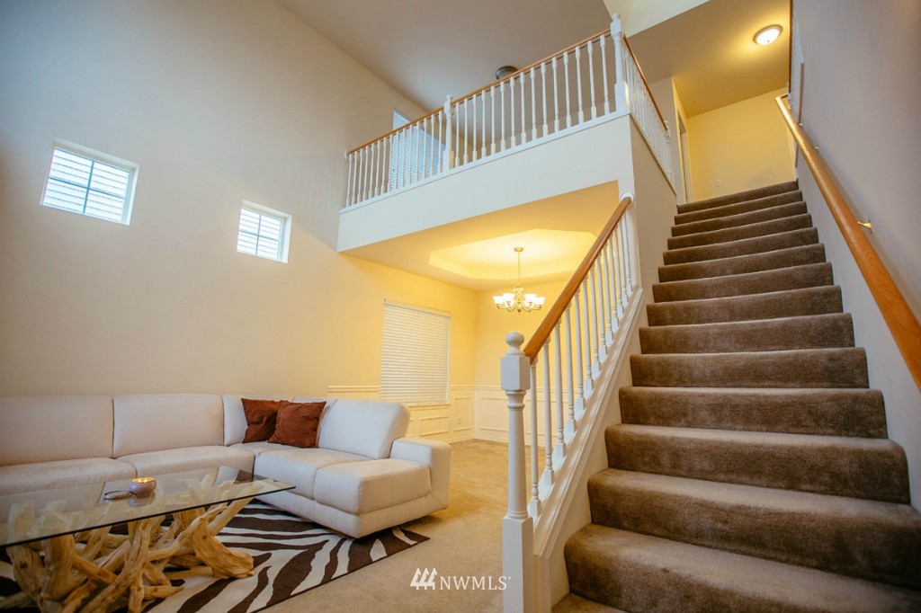 2010 Davis Avenue South Renton, WA 98055 - Photo 10 of 23