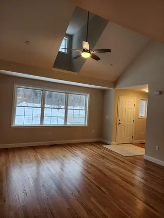 $3,500 | 30 Aspen Drive, Unit 30, Hampstead, NH 03826