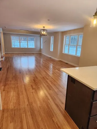 $3,500 | 30 Aspen Drive, Unit 30, Hampstead, NH 03826