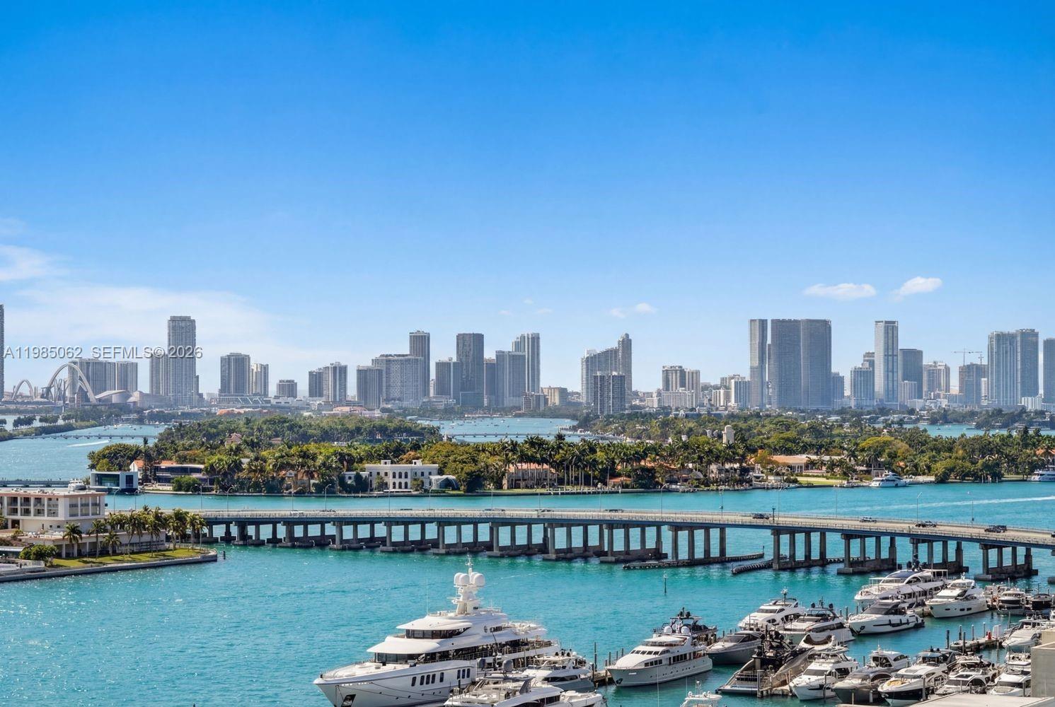 90 Alton Road, Unit 1810 Miami Beach, FL 33139 - Photo 5 of 20