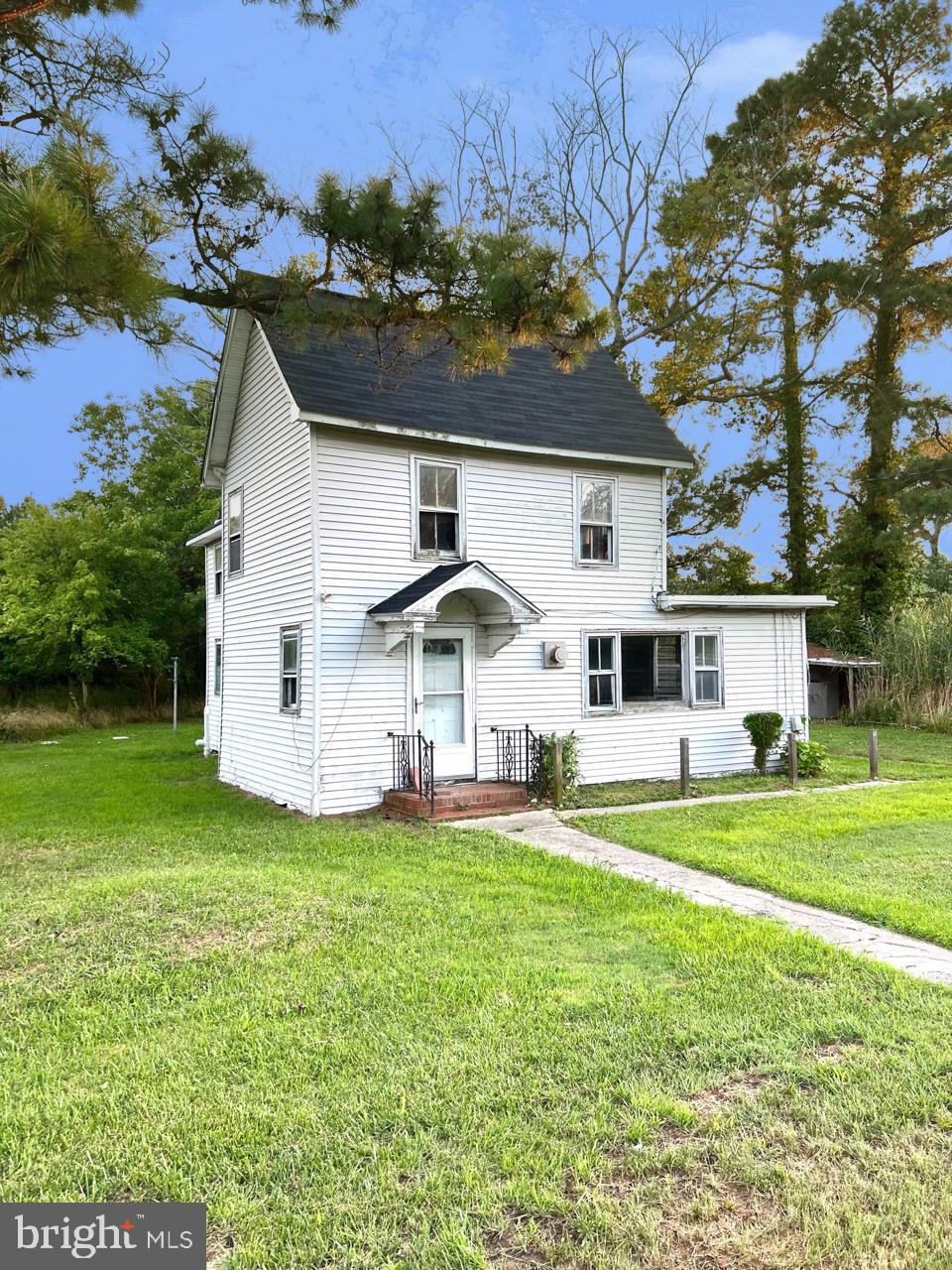 24719 Deal Island Road Deal Island, MD 21821 - Photo 1 of 13 Front- side veiw