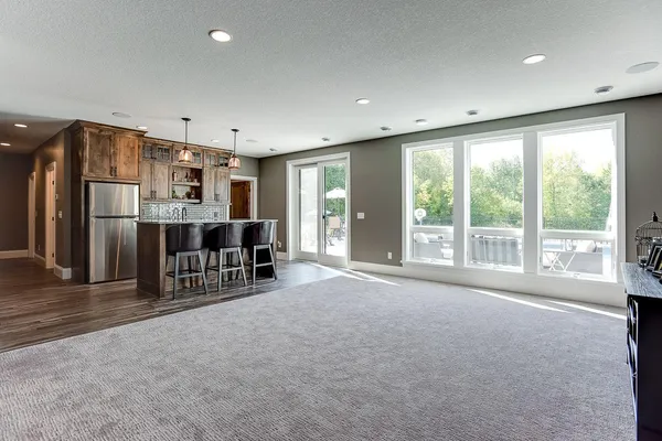 $1,695,000 | 4906 139th Avenue Northeast, Circle Pines, MN 55014