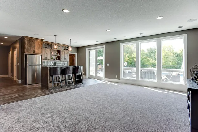 $1,695,000 | 4906 139th Avenue Northeast, Circle Pines, MN 55014