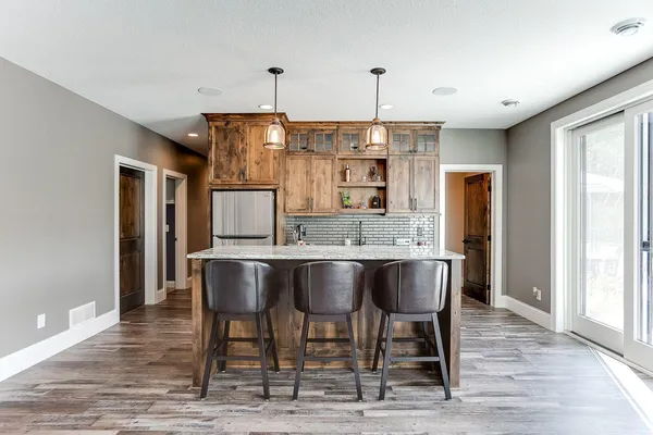 $1,695,000 | 4906 139th Avenue Northeast, Circle Pines, MN 55014