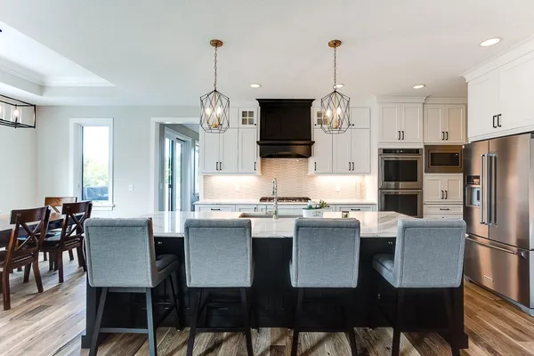 $1,695,000 | 4906 139th Avenue Northeast, Circle Pines, MN 55014