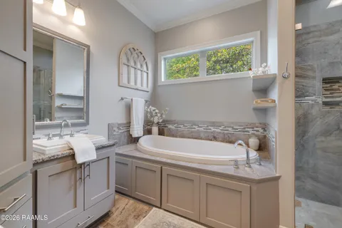 $520,000 | 103 Gardenwood Lane, Lafayette, LA 70508