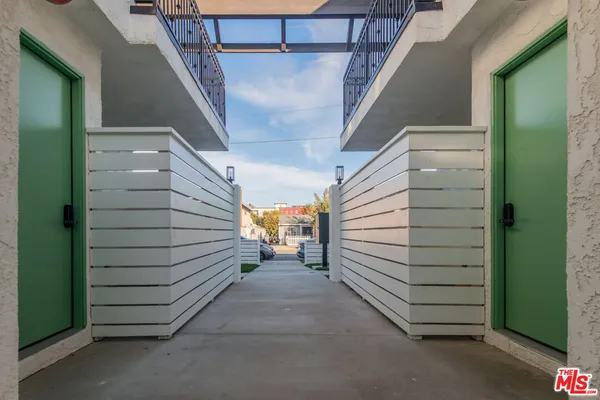a view of a garage