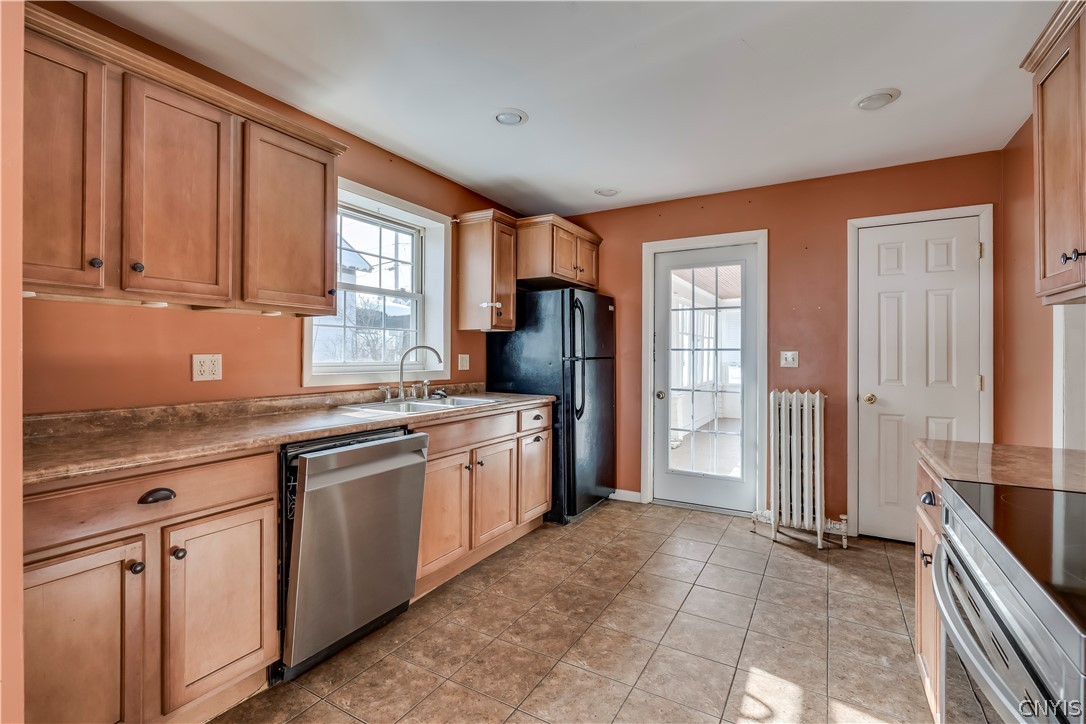 8 2nd Street Alexandria, NY 13607 - Photo 5 of 42