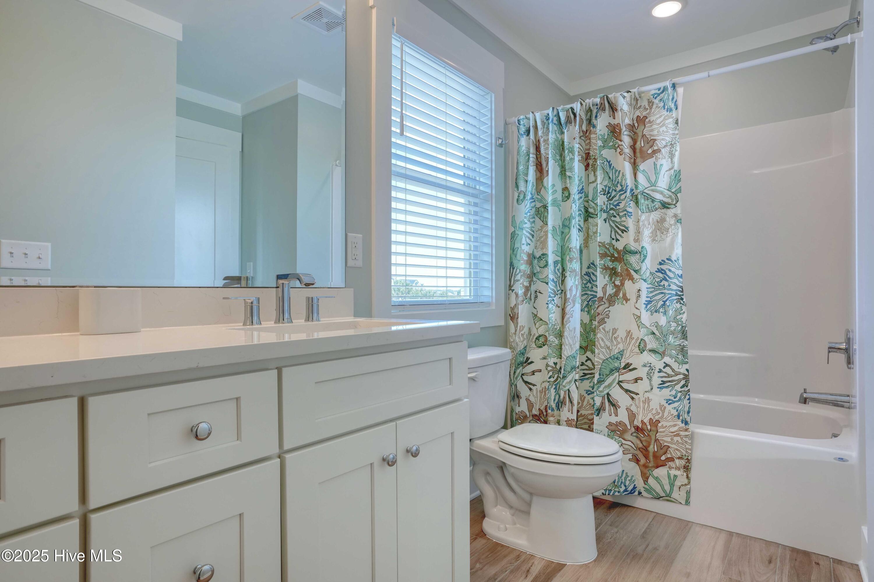 532 New River Inlet Road North Topsail Beach, NC 28460 - Photo 55 of 62 532 NRIR - Interiors - Edited_19