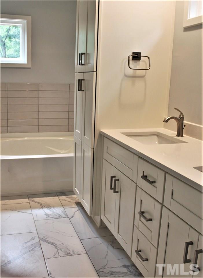 206 Parrish Street Raleigh, NC 27610 - Photo 12 of 19