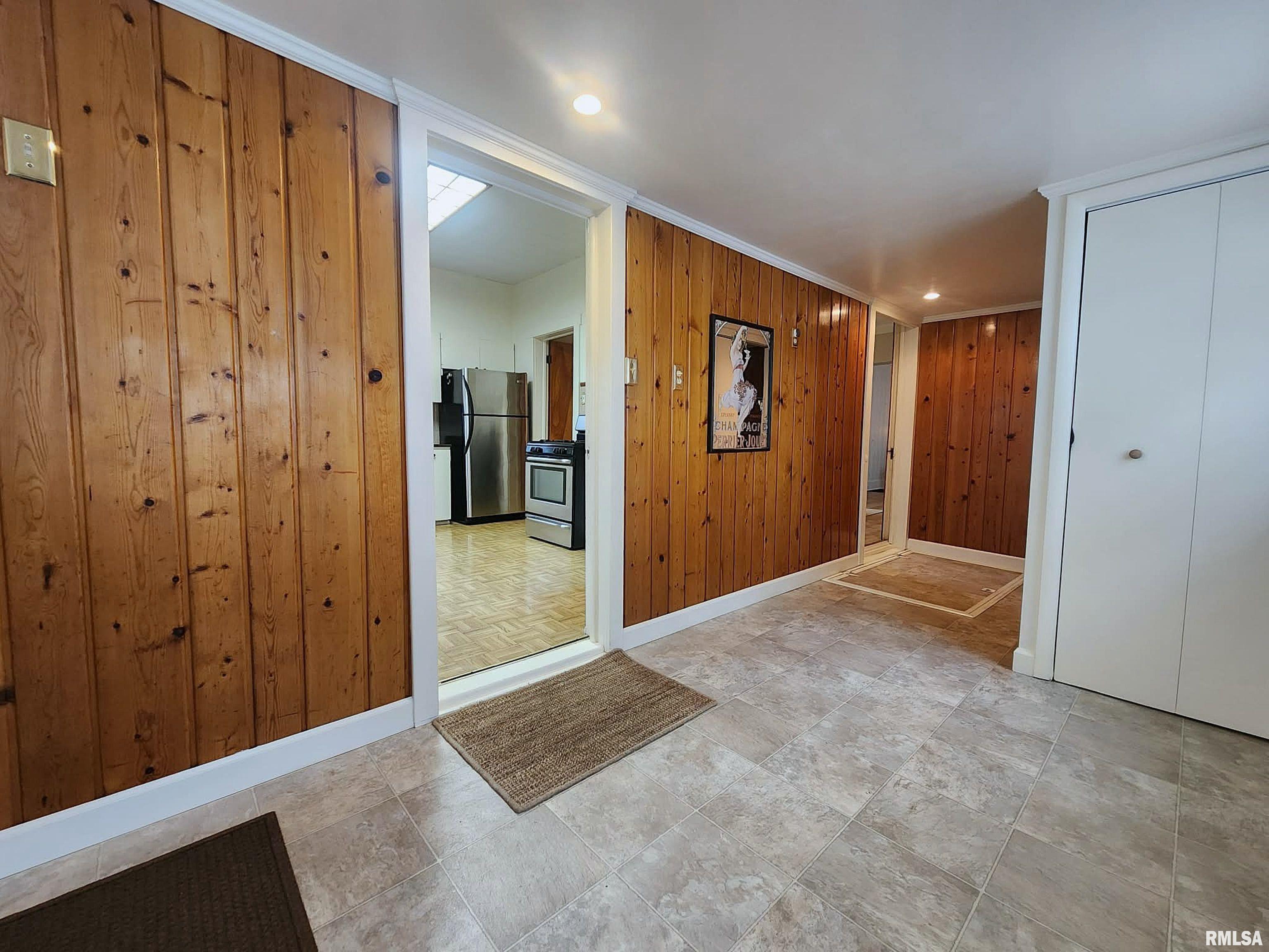 1512 State Street Quincy, IL 62301 - Photo 16 of 36