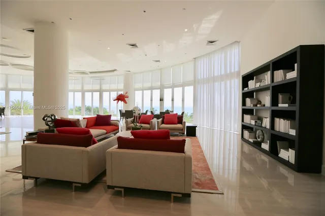 $1,280,000 | 19111 Collins Avenue, Unit 207, Sunny Isles Beach, FL 33160