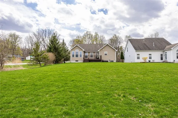 $399,900 | 929 Surrey Hill Way, Henrietta, NY 14623