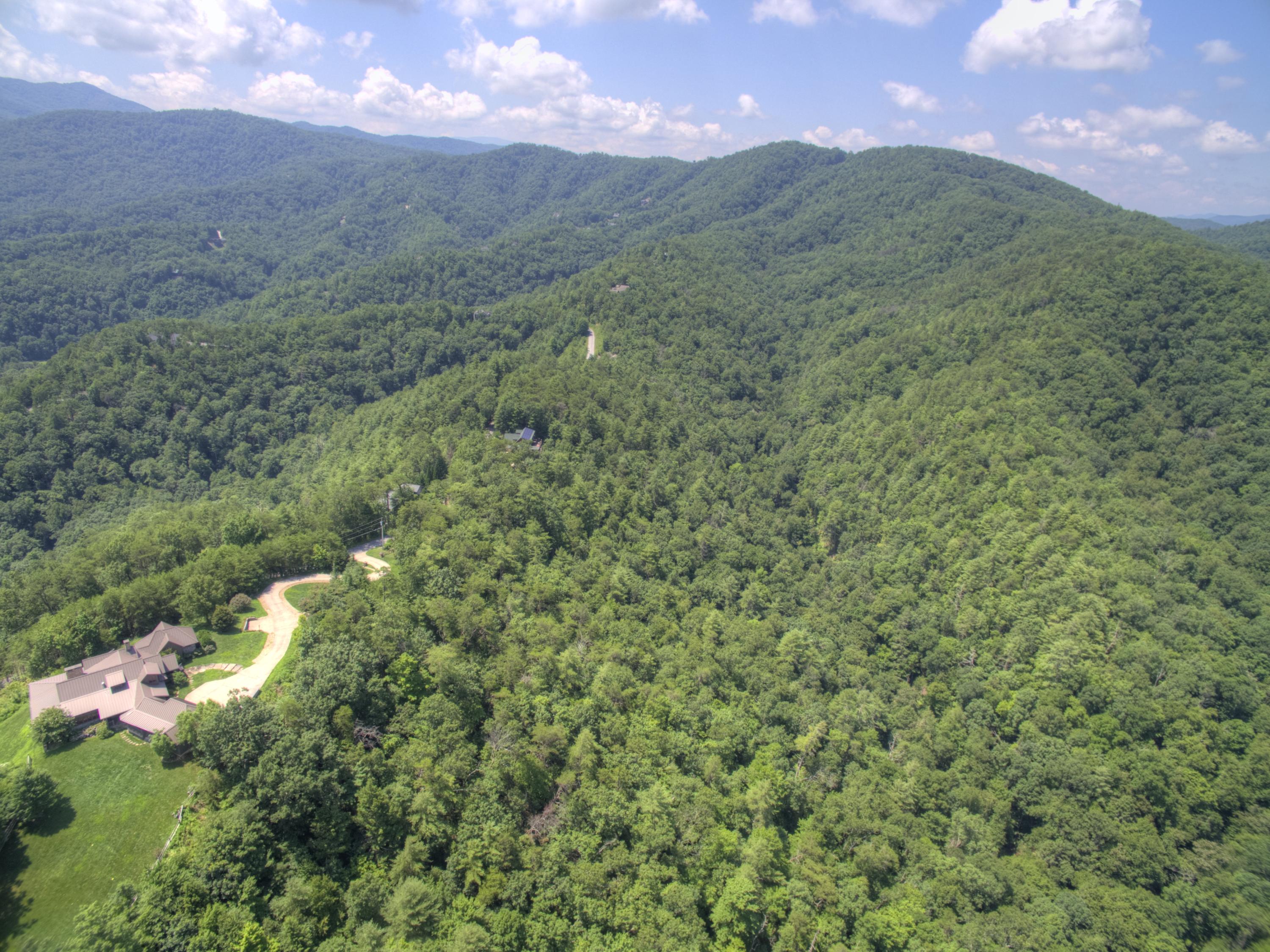 21 R Hawk View Drive Townsend, TN 37882 - Photo 12 of 13 Near the National Park Boundary