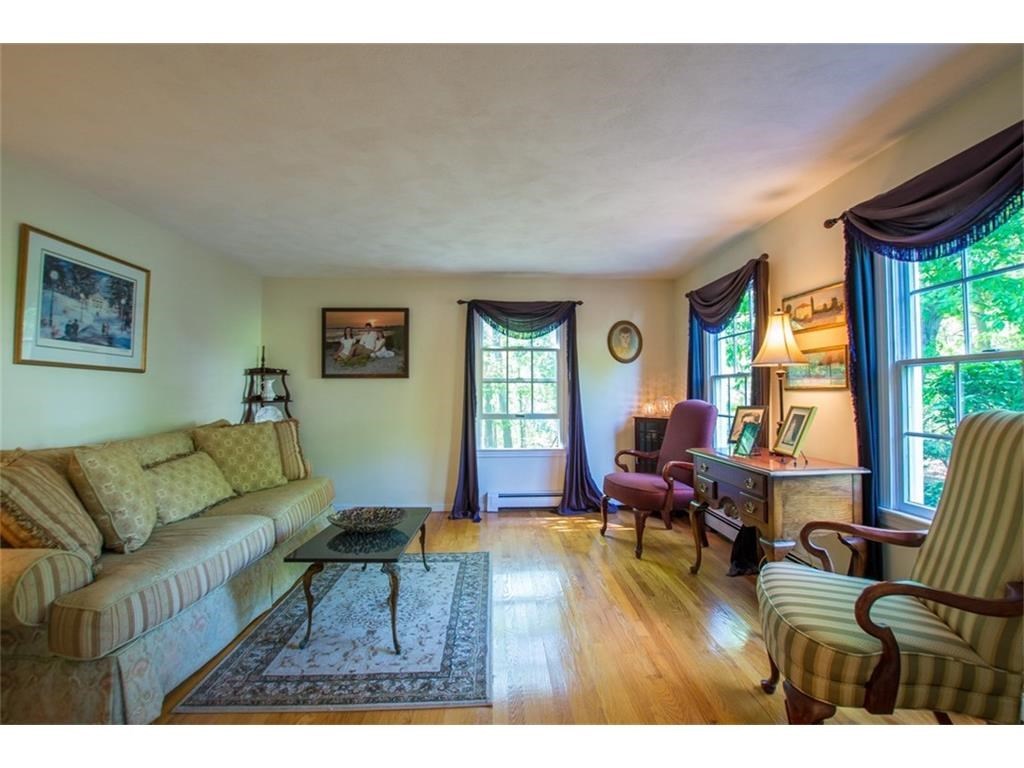 31 Cargill Road Cumberland, RI 02864 - Photo 11 of 27