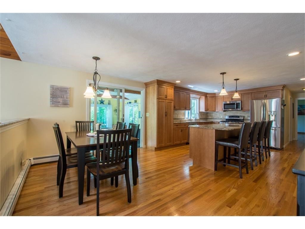 31 Cargill Road Cumberland, RI 02864 - Photo 8 of 27
