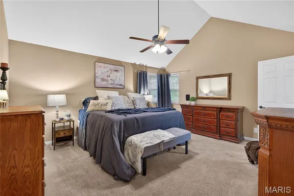 $279,900 | 2160 Hill Crest Drive, Highland, IL 62249