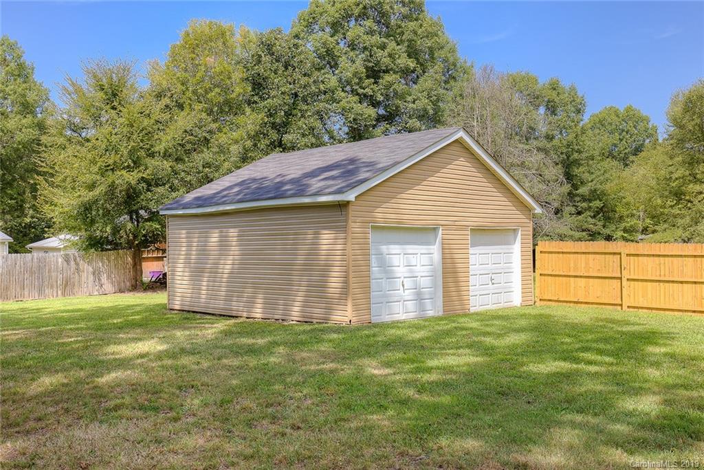 410 Ridgecrest Road, Unit 15 Salisbury, NC 28146 - Photo 10 of 29 Gallery Image 10