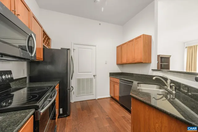 $418,000 | 755 Walker Square, Unit 4B, Charlottesville, VA 22903