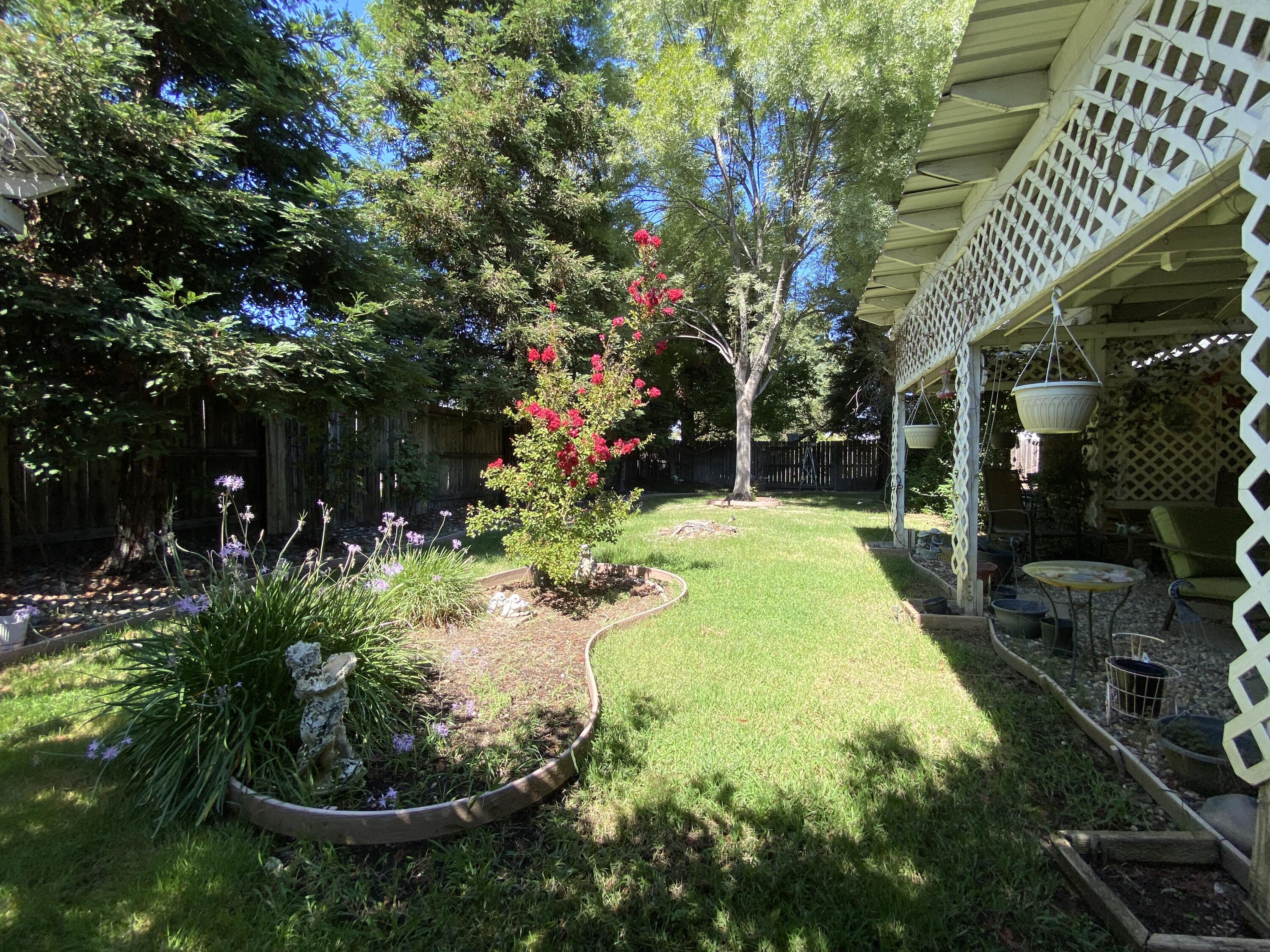 3974 Meadow Oak Way Redding, CA 96002 - Photo 16 of 16 IMG_8282