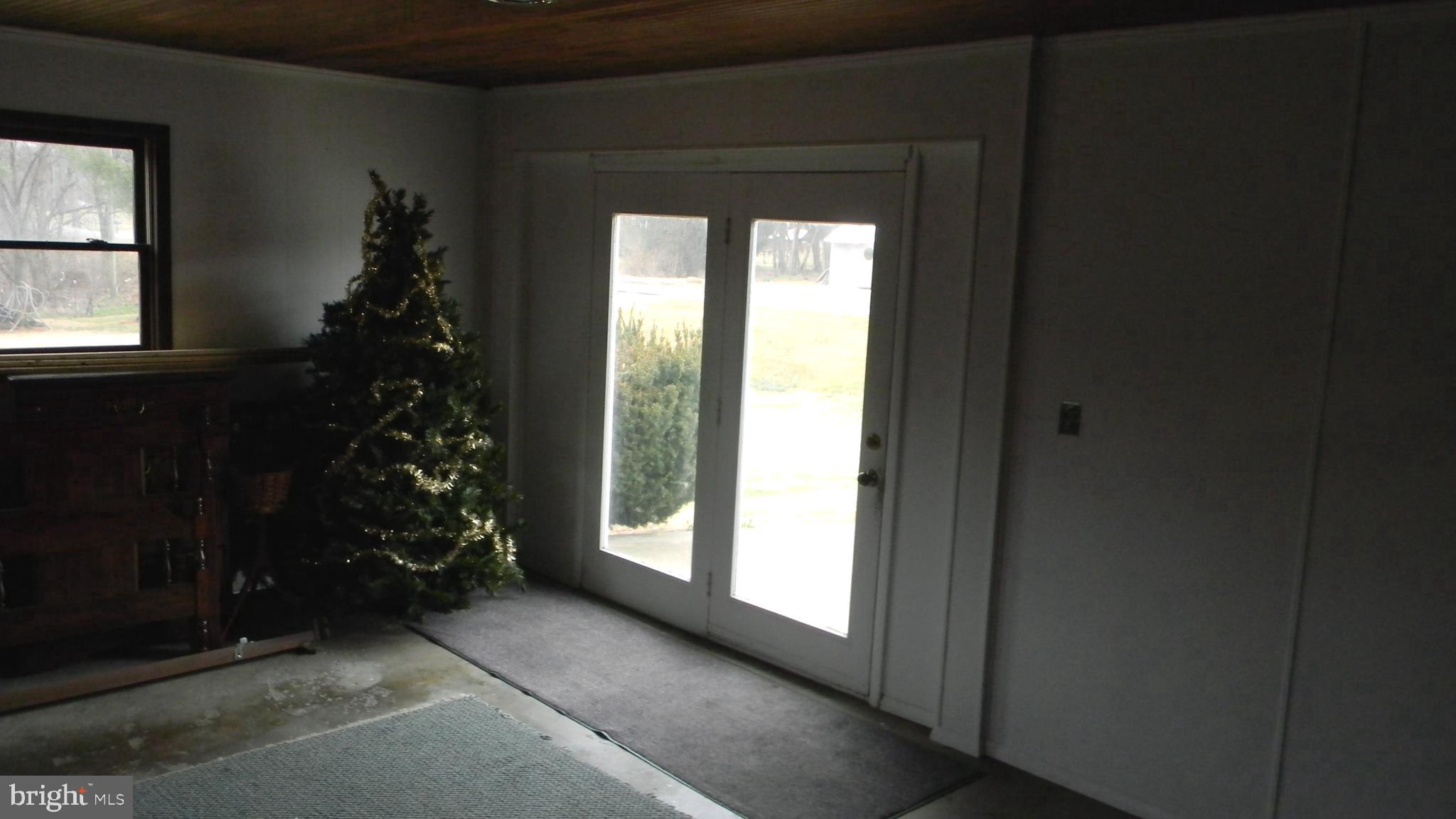 6688 Brocks Gap Road Broadway, VA 22815 - Photo 71 of 81 ENCLOSED GARAGE
