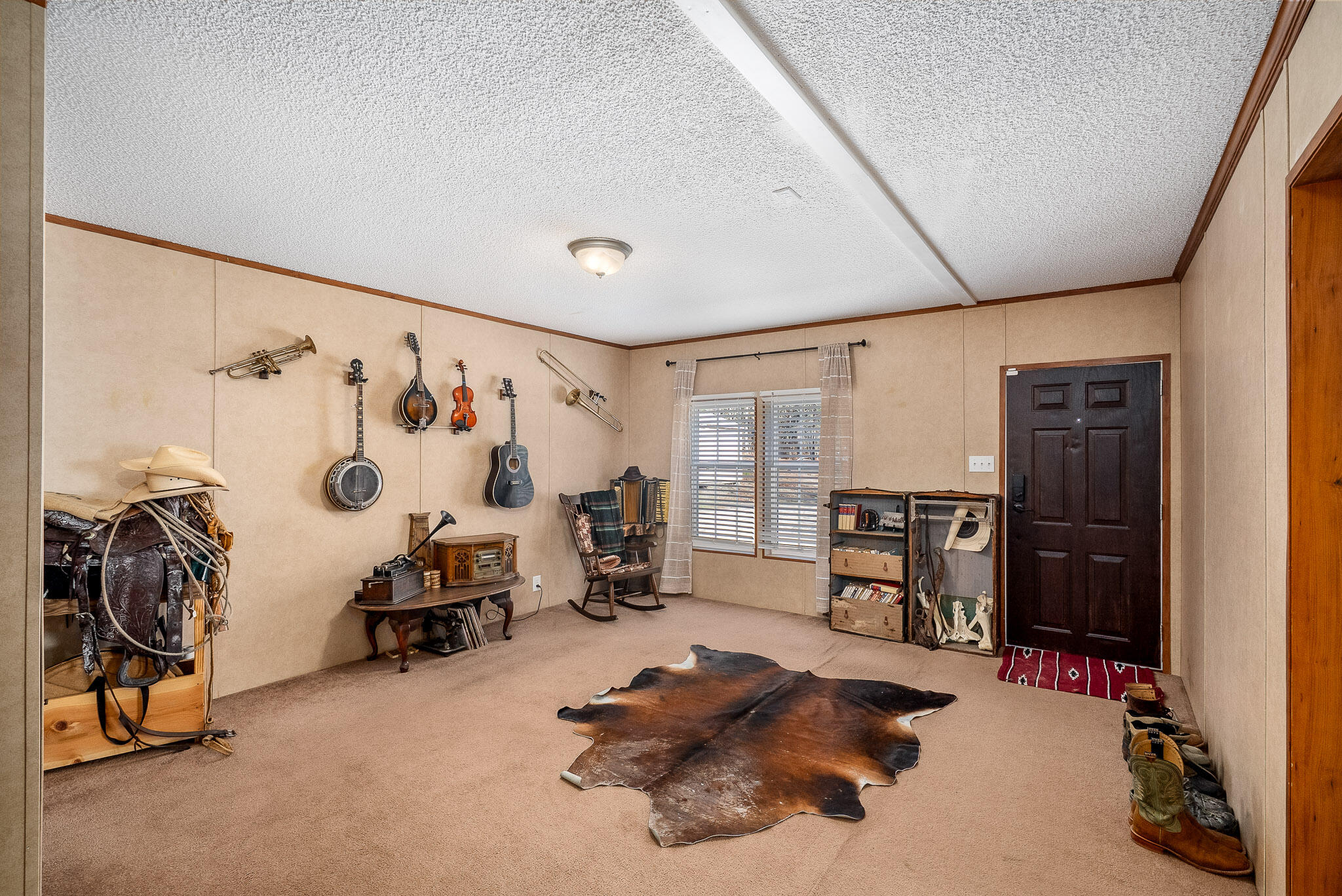 333 Outing Club Road Aiken, SC 29801 - Photo 5 of 56 ©MeghannPadgett_333OutingClubRd-34